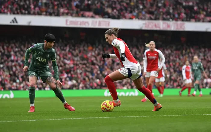 Framed Print : Arsenal FC v Tottenham Hotspur FC - Barclays Women's Super League Arsenal FC v Tottenham Hotspur FC - Barclays Women's Super League Framed Print : Arsenal FC v Tottenham Hotspur FC - Barclays Women's Super League Arsenal FC v Tottenham Hotspur FC - Barclays Women's Super League