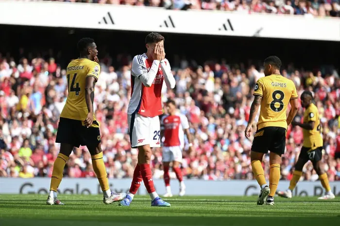 Framed Print : Arsenal FC v Wolverhampton Wanderers FC - Premier League Framed Print : Arsenal FC v Wolverhampton Wanderers FC - Premier League
