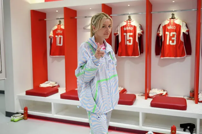Framed Print : Arsenal FC vs Liverpool FC: Leah Williamson's Pre-Match Ritual in the Arsenal Dressing Room - Barclays Women's Super League, 2023 Framed Print : Arsenal FC vs Liverpool FC: Leah Williamson's Pre-Match Ritual in the Arsenal Dressing Room - Barclays Women's Super League, 2023