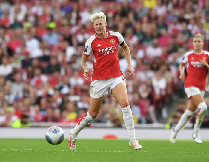 Framed Print : Arsenal FC vs Liverpool FC: Barclays Women's Super League Showdown at Emirates Stadium