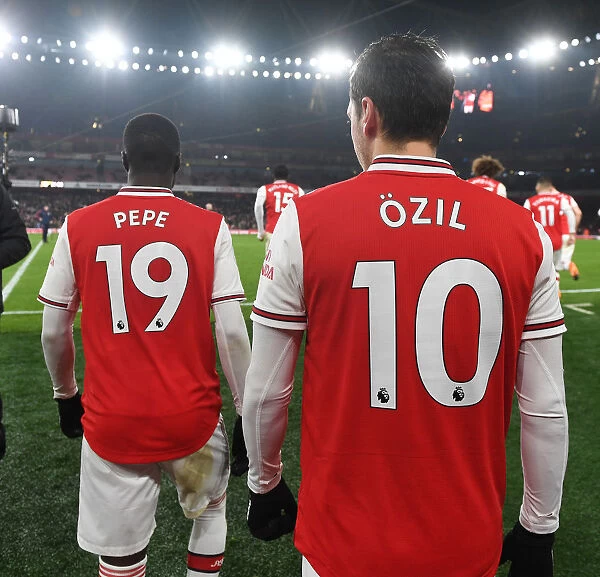 Arsenal FC vs Manchester United: Half Time Moment at Emirates Stadium (2019-20)