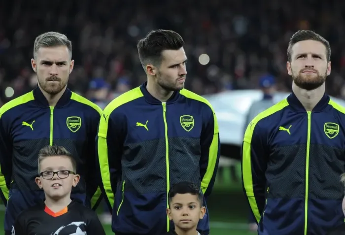 Framed Print : Arsenal FC vs Paris Saint-Germain: Pre-Match Moment at Emirates Stadium (2016-17)