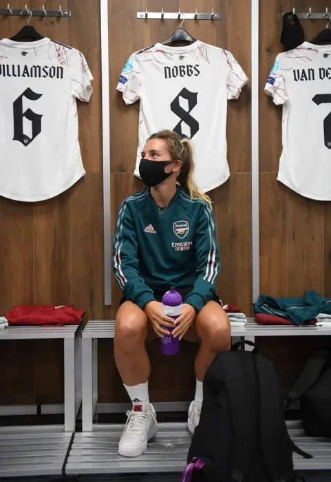 Framed Print : Arsenal FC vs Paris Saint-Germain: UWCL Quarterfinal Showdown - Jordan Nobbs Focuses Ahead Framed Print : Arsenal FC vs Paris Saint-Germain: UWCL Quarterfinal Showdown - Jordan Nobbs Focuses Ahead