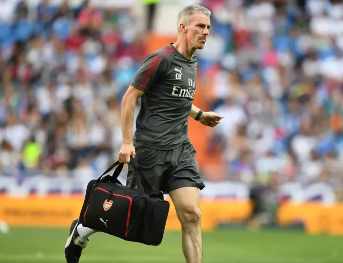 Framed Print : Arsenal FC vs Real Madrid Legends: A Clash of Football Greats in Madrid (2018-19)