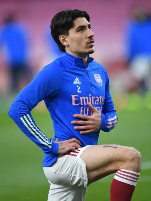 Framed Print : Arsenal FC vs Slavia Praha: Hector Bellerin Warms Up Ahead of UEFA Europa League Quarterfinal at Empty Emirates Stadium