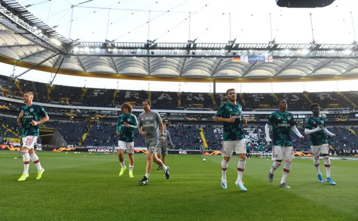 Framed Print : Arsenal FC Warm-Up Ahead of Eintracht Frankfurt Clash in Europa League Group Stage