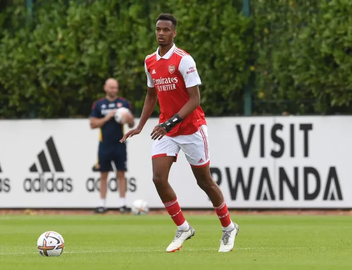 Framed Print : Arsenal FC: Zach Awe Impresses in Pre-Season Victory over Ipswich Town