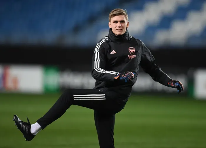 Framed Print : Arsenal FC's Alex Runarsson Warming Up Ahead of Molde FK Clash in Europa League