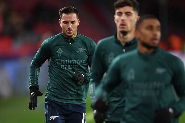 Arsenal FC's Cedric Soares Warming Up Ahead of PSV Eindhoven Clash in 2023-24 UEFA Champions League