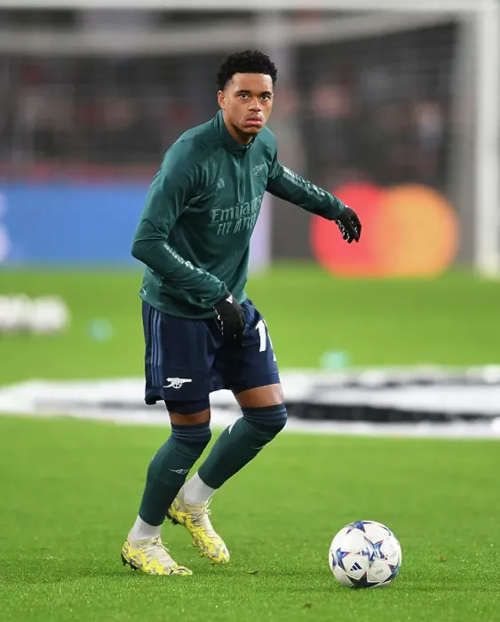 Framed Print : Arsenal FC's Lino Sousa Prepares for PSV Eindhoven Showdown in Champions League Group Stage
