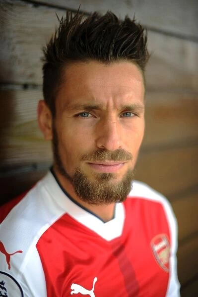 Arsenal First Team: 2016-17 Season Photocall Featuring Mathieu Debuchy