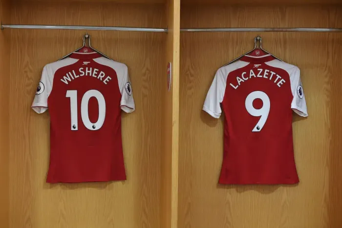 Framed Print : Arsenal First Team 2017-18: Arsenal Players Photocall at Emirates Stadium