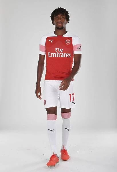 Arsenal First Team 2018 / 19: Alex Iwobi at Photo Call