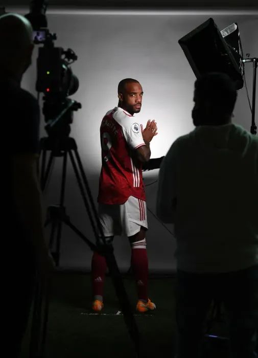 Framed Print : Arsenal First Team 2020-21: Alexandre Lacazette at Arsenal Photocall