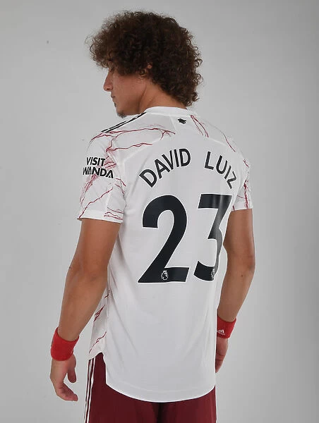 Arsenal First Team 2020-21: David Luiz in Training