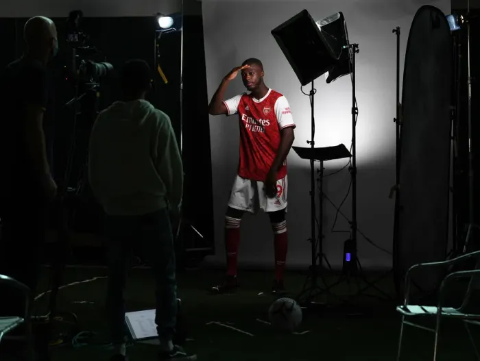 Framed Print : Arsenal First Team 2020-21: Spotlight on Nicolas Pepe