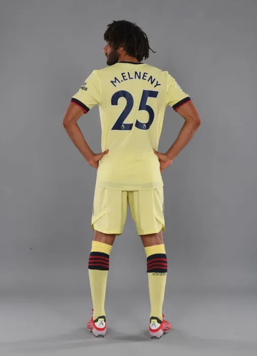 Framed Print : Arsenal First Team 2021-22: Mo Elneny Kick-Starts New Season at London Colney