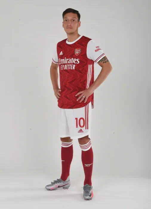 Framed Print : Arsenal First Team: Mesut Ozil at Training, 2020-21 Season