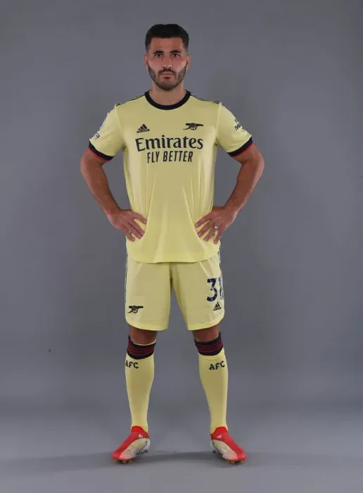 Framed Print : Arsenal First Team: Sead Kolasinac Kicks Off 2021-22 Season at London Colney Framed Print : Arsenal First Team: Sead Kolasinac Kicks Off 2021-22 Season at London Colney