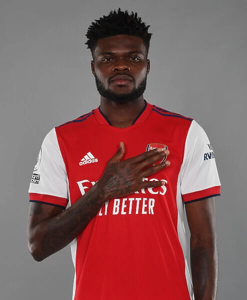 Arsenal First Team: Thomas Partey at 2021-22 Photocall