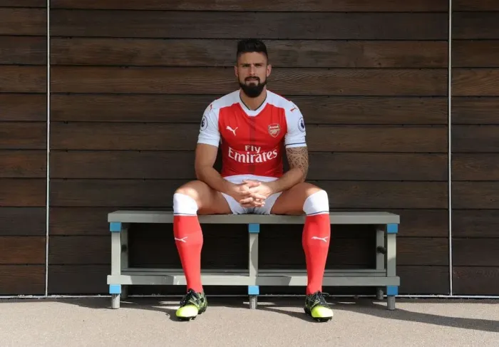 Framed Print : Arsenal Football Club: 2016-17 Season - Olivier Giroud's Portrait Framed Print : Arsenal Football Club: 2016-17 Season - Olivier Giroud's Portrait