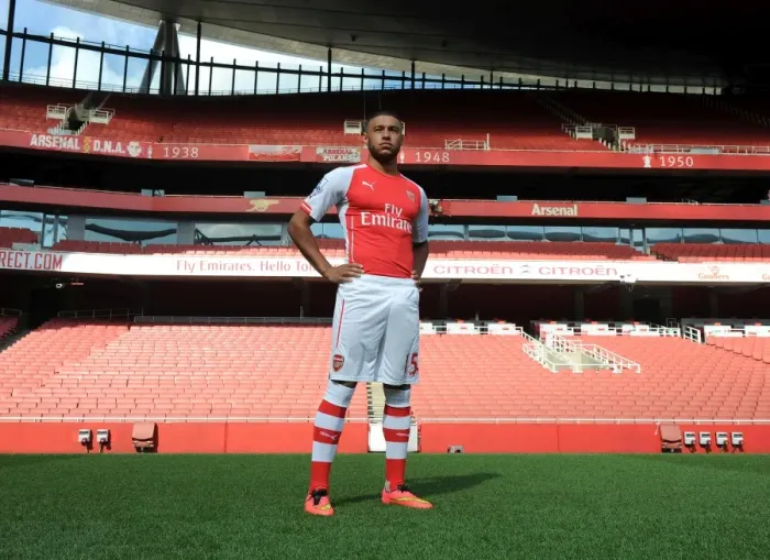 Framed Print : Arsenal Football Club: Alex Oxlade-Chamberlain at Emirates Stadium (2014)