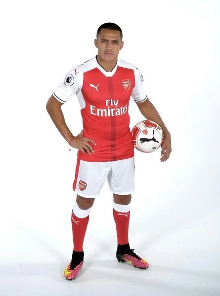 Arsenal Football Club: Alexis Sanchez's 2016-17 Portrait