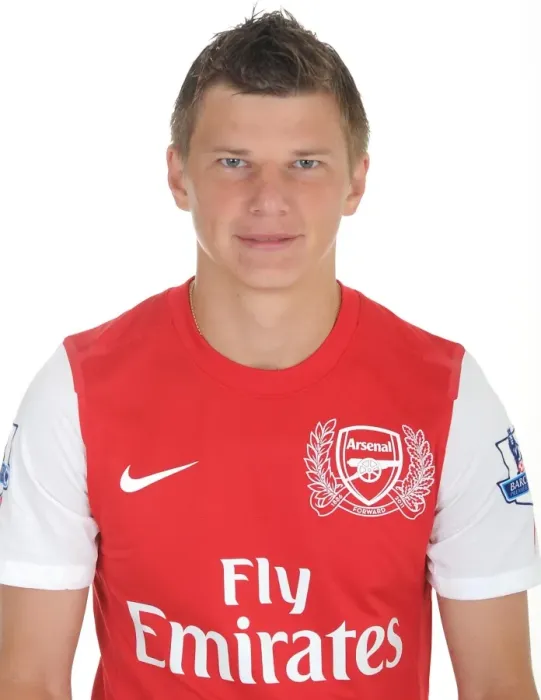 Framed Print : Arsenal Football Club: Andrey Arshavin's Emirates Stadium Photocall (April 2011) Framed Print : Arsenal Football Club: Andrey Arshavin's Emirates Stadium Photocall (April 2011)