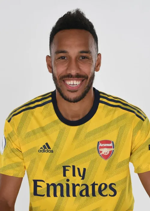 Framed Print : Arsenal Football Club: Aubameyang at 2019-2020 Team Photocall