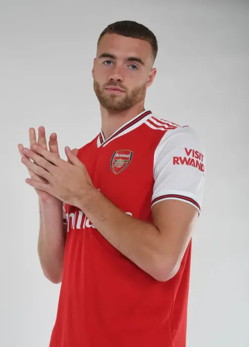 Framed Print : Arsenal Football Club: Calum Chambers at 2019-2020 Pre-Season Training Framed Print : Arsenal Football Club: Calum Chambers at 2019-2020 Pre-Season Training