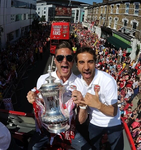 Arsenal Football Club: Giroud and Flamini Celebrate FA Cup Victory