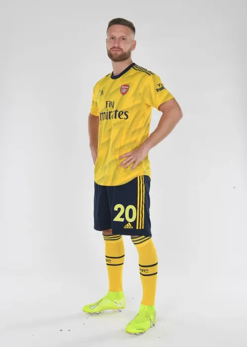 Framed Print : Arsenal Football Club: Mustafi at Pre-Season Training (2019-20) Framed Print : Arsenal Football Club: Mustafi at Pre-Season Training (2019-20)