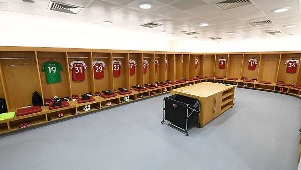 Arsenal Football Club: Pre-Match Preparation in the Changing Room at Emirates Stadium (2018-19) - Arsenal vs. Watford