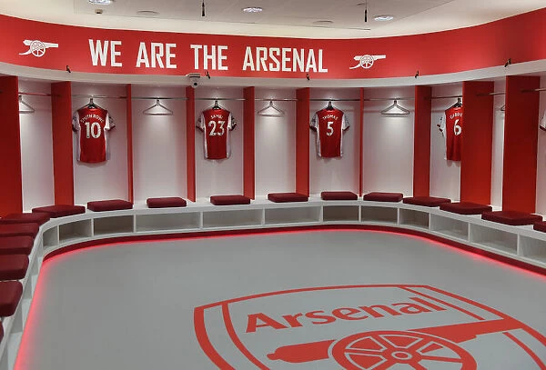Arsenal Football Club: Pre-Match Preparation in the Changing Room (Arsenal vs Aston Villa, 2021-22 Premier League)