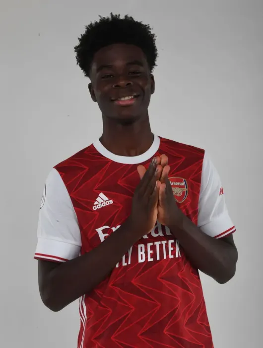 Framed Print : Arsenal Football Club: Training with Star Player Bukayo Saka, 2020-21 Season Framed Print : Arsenal Football Club: Training with Star Player Bukayo Saka, 2020-21 Season