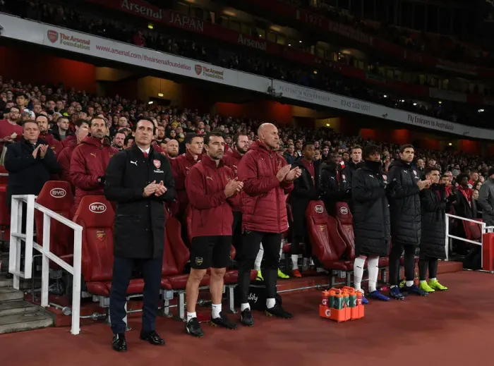 Framed Print : Arsenal Football Club: Unai Emery and Co. Pay Tribute to Leicester City at Carabao Cup Match