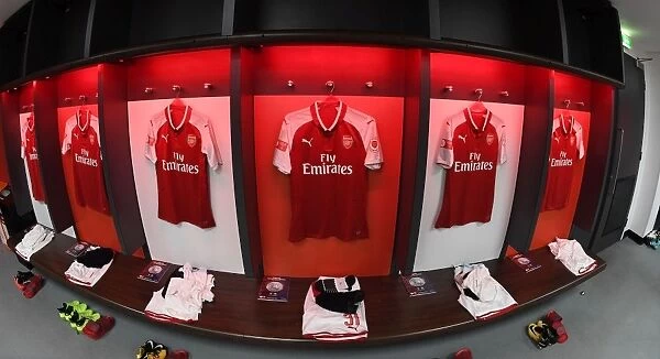 Arsenal Football Club: Unity in the Changing Room before the FA Community Shield (2017-18)