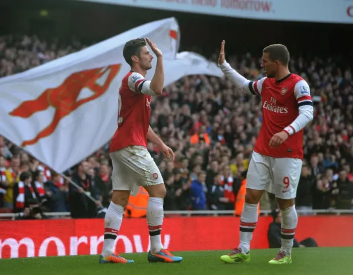 Framed Print : Arsenal: Giroud and Podolski Celebrate Goals Against Sunderland (2013-14)