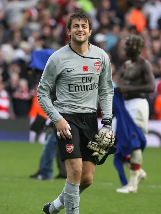 Framed Print : Arsenal goalkeeper Lucasz Fabianski celebrates after the match Framed Print : Arsenal goalkeeper Lucasz Fabianski celebrates after the match