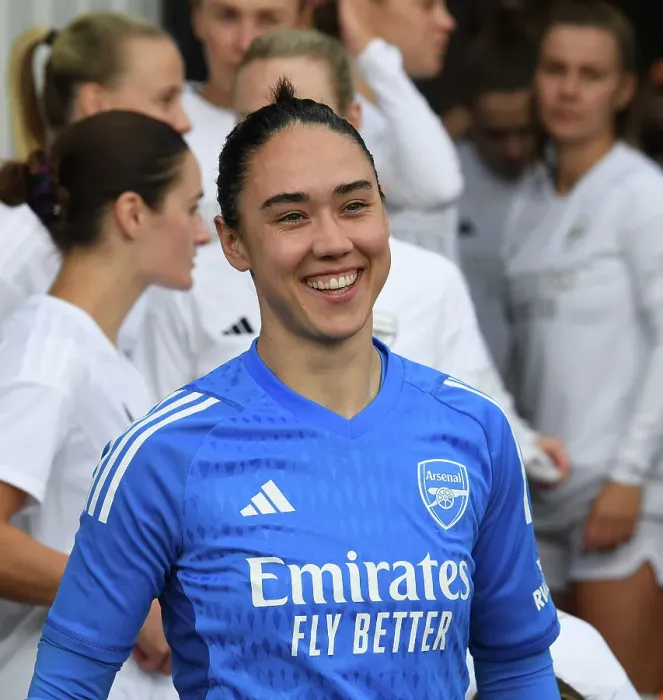 Framed Print : Arsenal Goalkeeper Manuela Zinsberger Preparing for Arsenal Women vs. Watford Women FA Cup Match