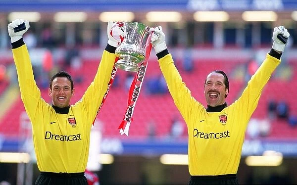 Arsenal goalkeepers David Seaman and Richard Wright with the F.A