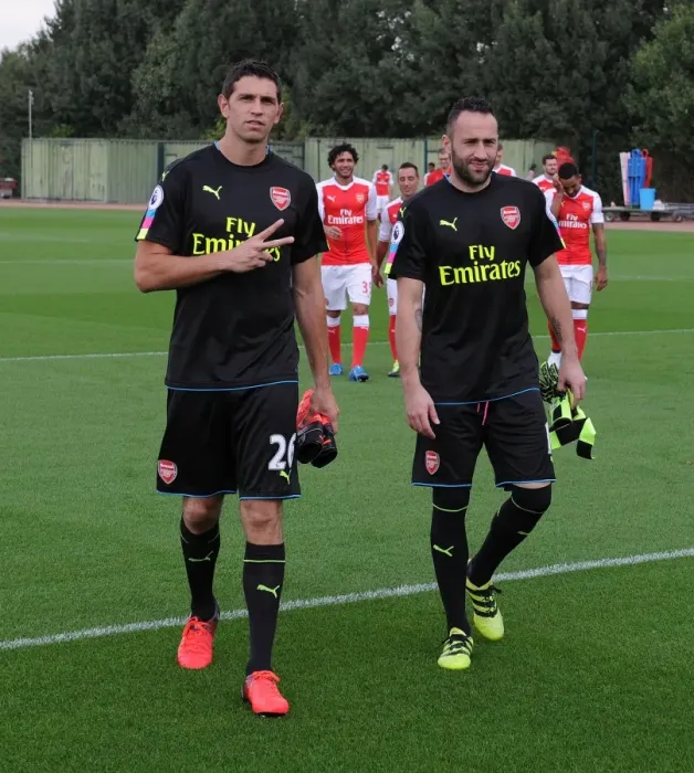 Framed Print : Arsenal Goalkeepers: Emiliano Martinez and David Ospina at 2016-17 First Team Squad Photocall