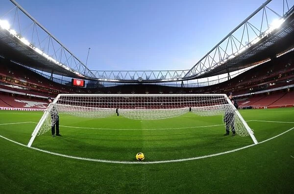Arsenal Groundsmen: Preparing the Emirates Battlefield for Arsenal vs. Hull City (2013-14)