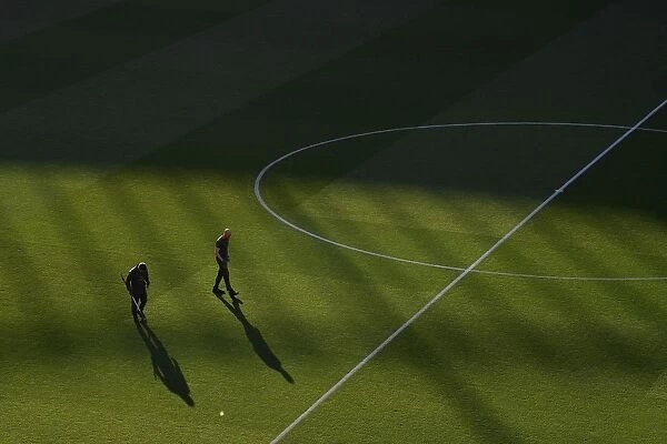 Arsenal Groundsmen Preparing the Emirates Stadium Pitch for Arsenal v Bournemouth (2018-19)