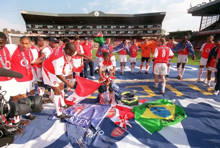 Framed Print : Arsenal at Highbury: A Historic Match, May 15, 2004