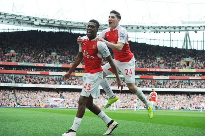 Framed Print : Arsenal: Iwobi and Bellerin Celebrate Goal Against Watford (2015-16) Framed Print : Arsenal: Iwobi and Bellerin Celebrate Goal Against Watford (2015-16)