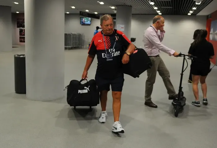 Framed Print : Arsenal Kit Manager Vic Akers Gears Up for Arsenal v Singapore XI at 2015 Barclays Asia Trophy