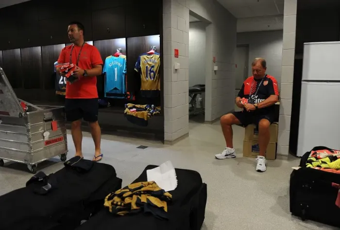 Framed Print : Arsenal Kit Men Prepare for Arsenal v Singapore XI: Barclays Asia Trophy (2015)