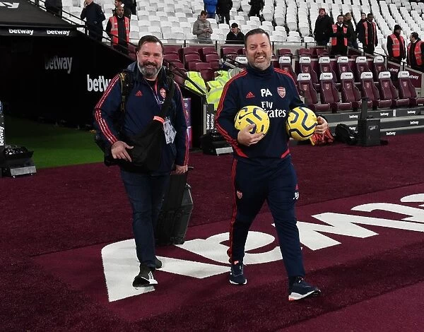 Arsenal Kitman and Photographer Prepare for West Ham Clash - Premier League 2019-20