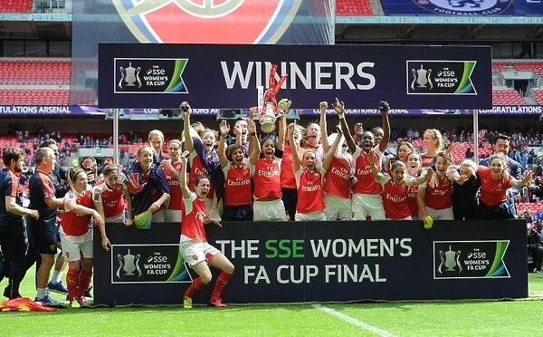 Arsenal Ladies Celebrate FA Cup Victory: Arsenal vs. Chelsea, 2016